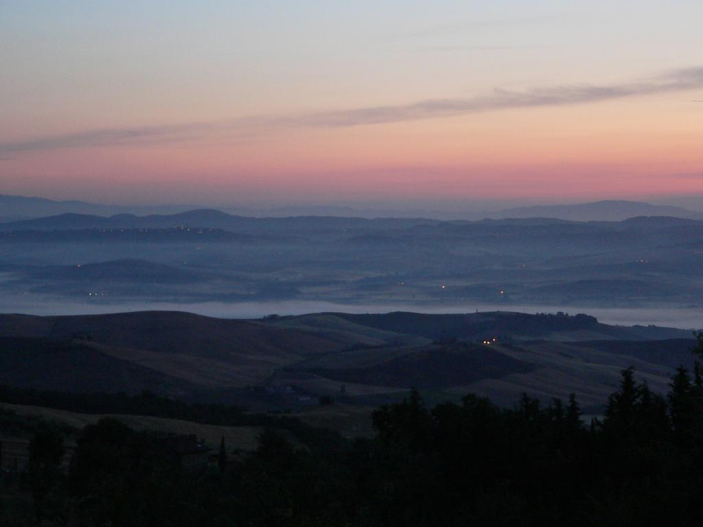 Villa Le Rogheta à Campiglia dʼOrcia Extérieur photo